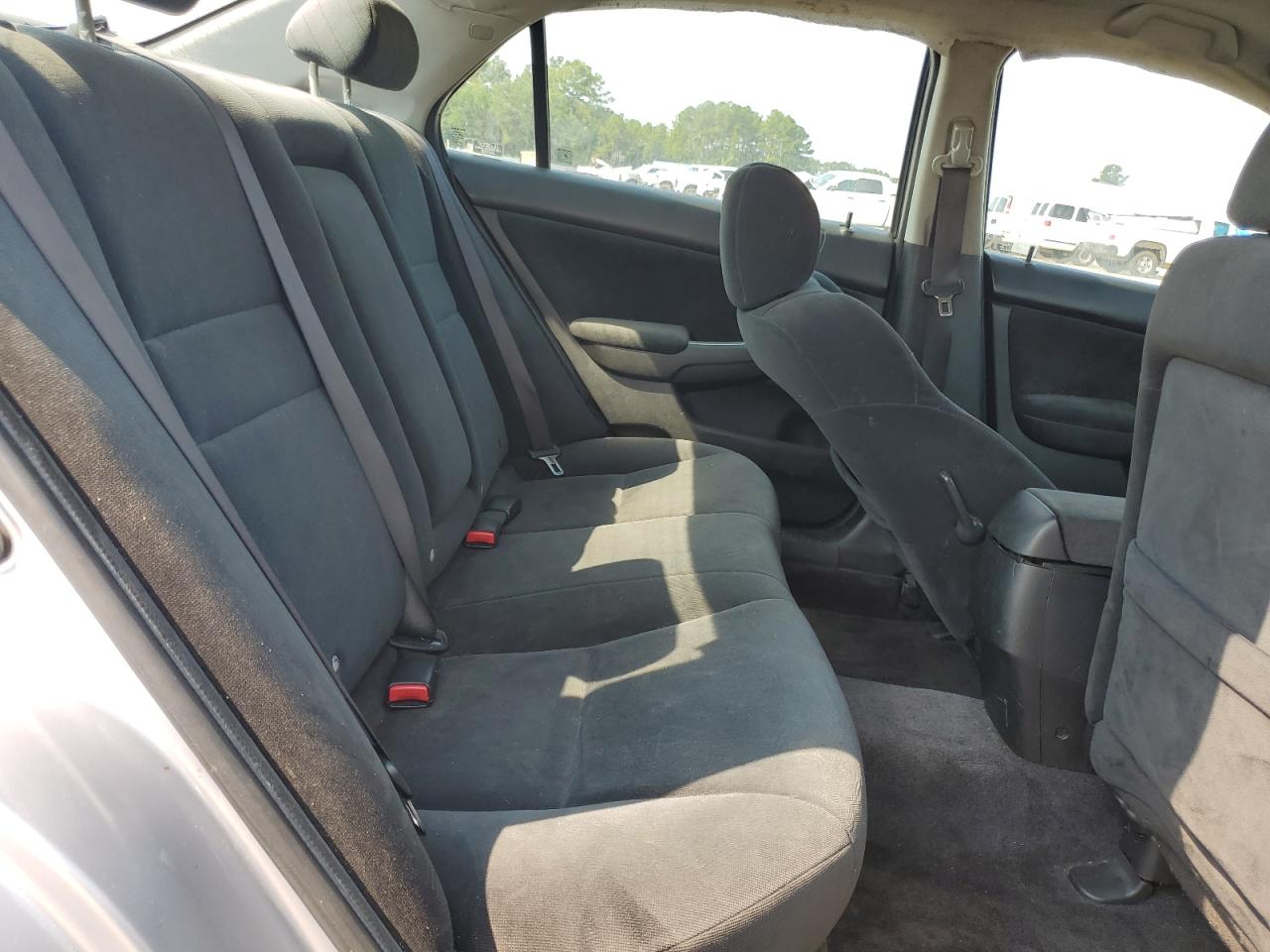 2004 Honda Accord Ex VIN: 1HGCM56774A143404 Lot: 63133645