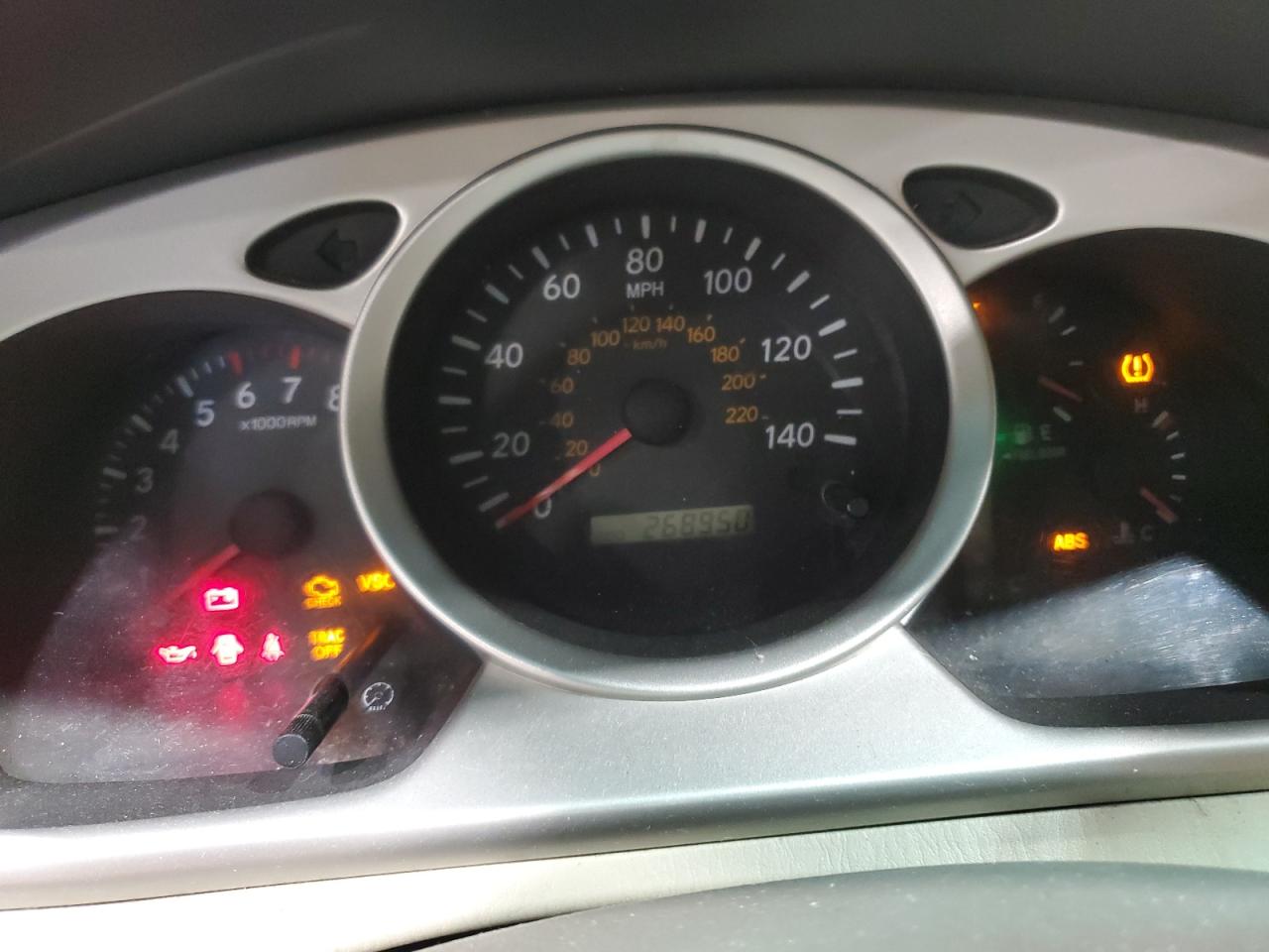 2004 Toyota Highlander Base VIN: JTEDP21A840003553 Lot: 66827735