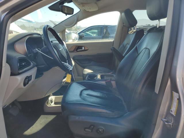  CHRYSLER PACIFICA 2018 Srebrny