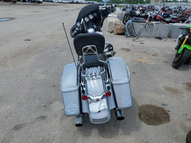 HARLEY-DAVIDSON FL 2020 Сріблястий