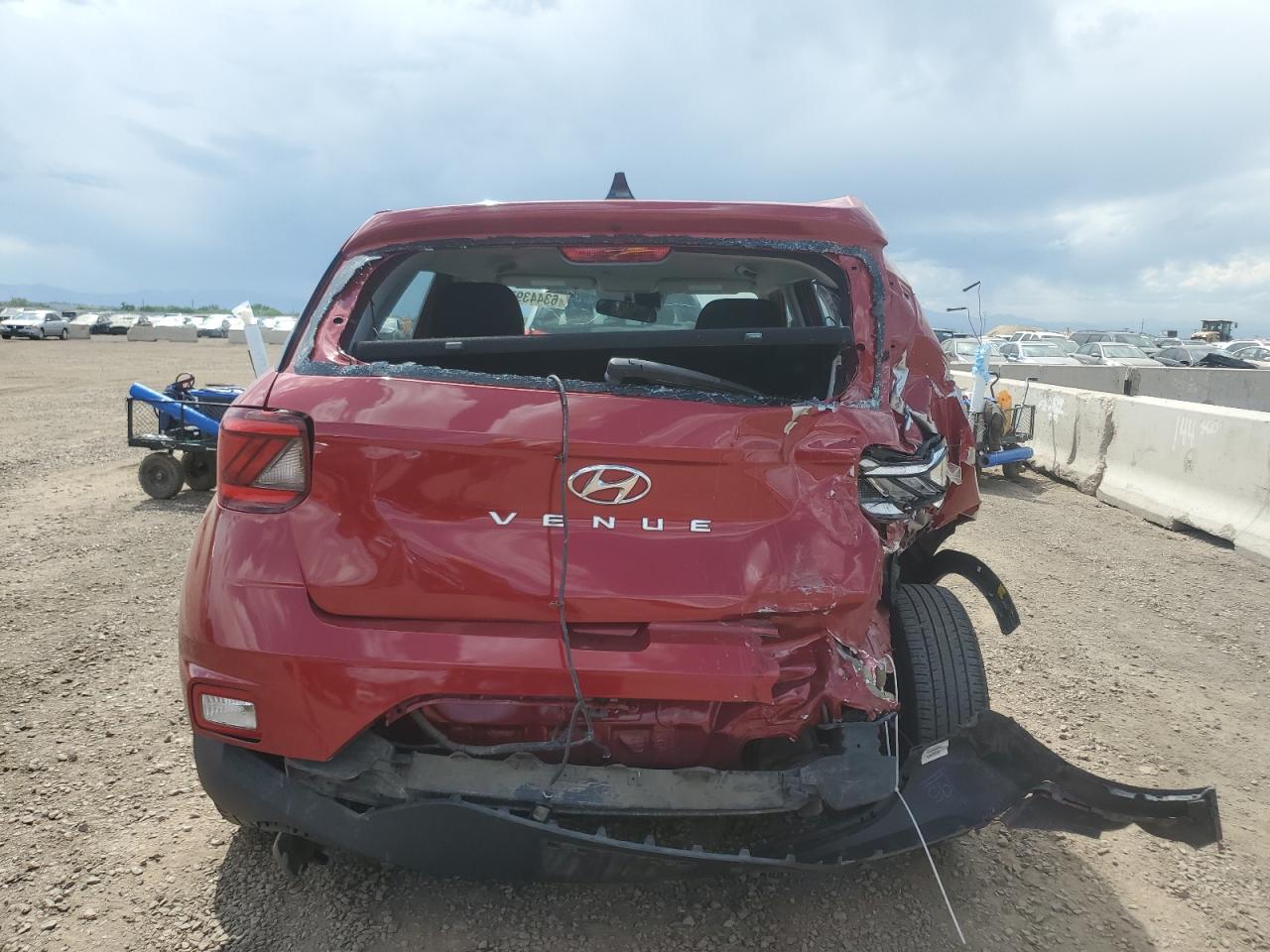 2020 Hyundai Venue Se VIN: KMHRB8A33LU014055 Lot: 63443975