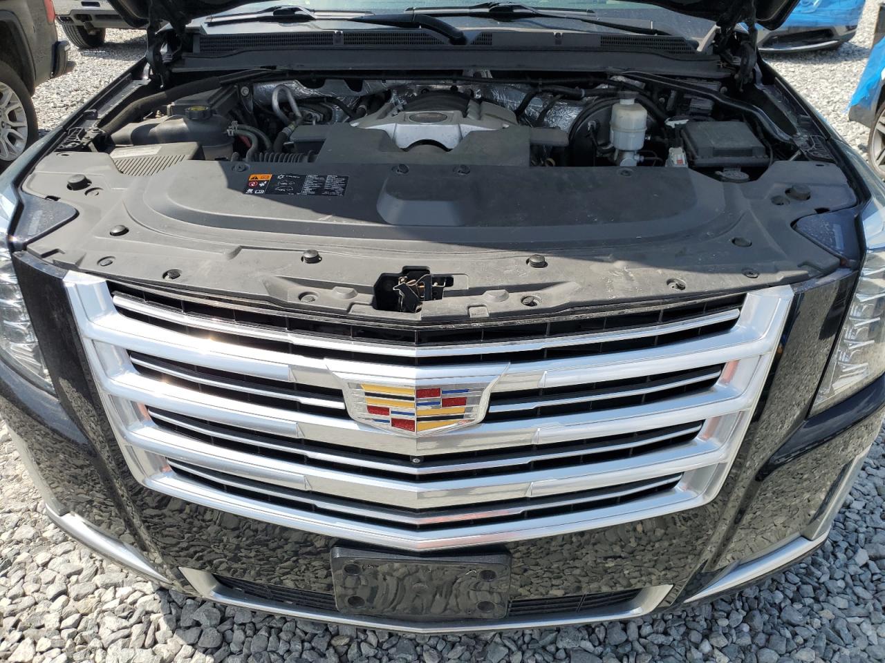 2016 Cadillac Escalade Platinum VIN: 1GYS4DKJ9GR123242 Lot: 59787415