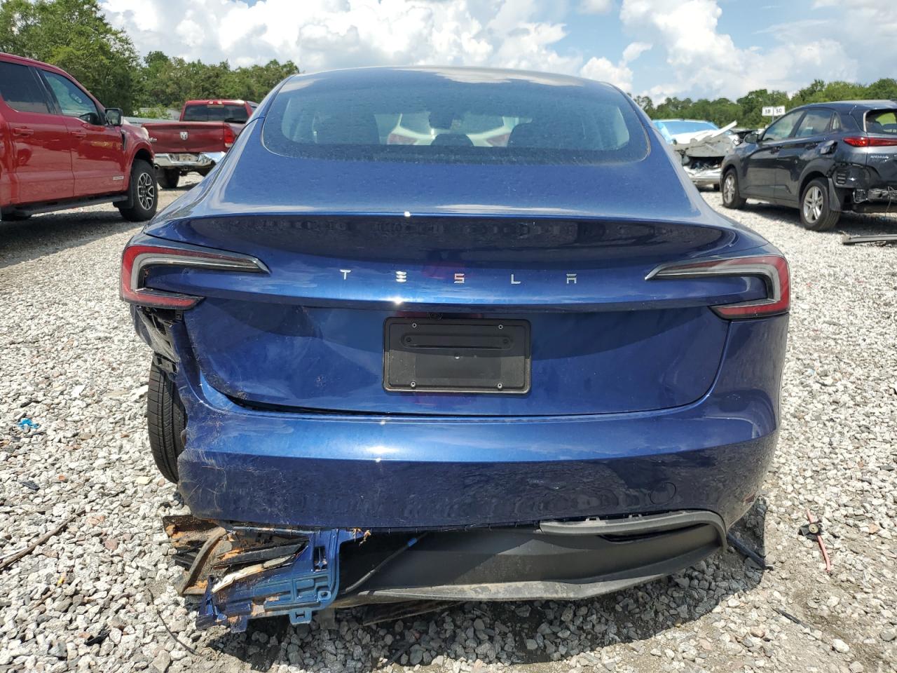2025 Tesla Model 3 VIN: 5YJ3E1EAXSF953194 Lot: 63301665