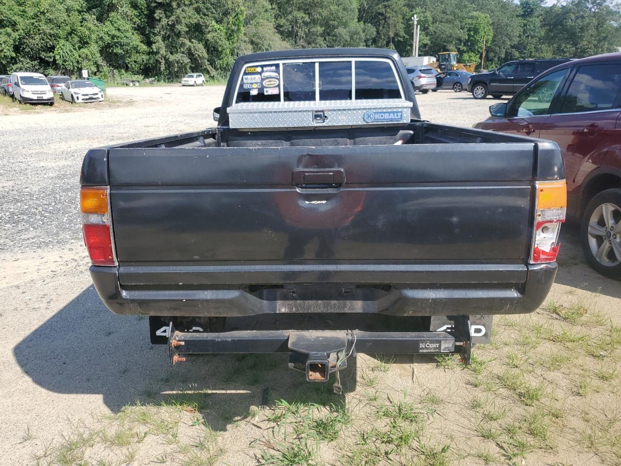 1987 Toyota Pickup Rn64 Dlx VIN: JT4RN64P3H5078130 Lot: 65207265