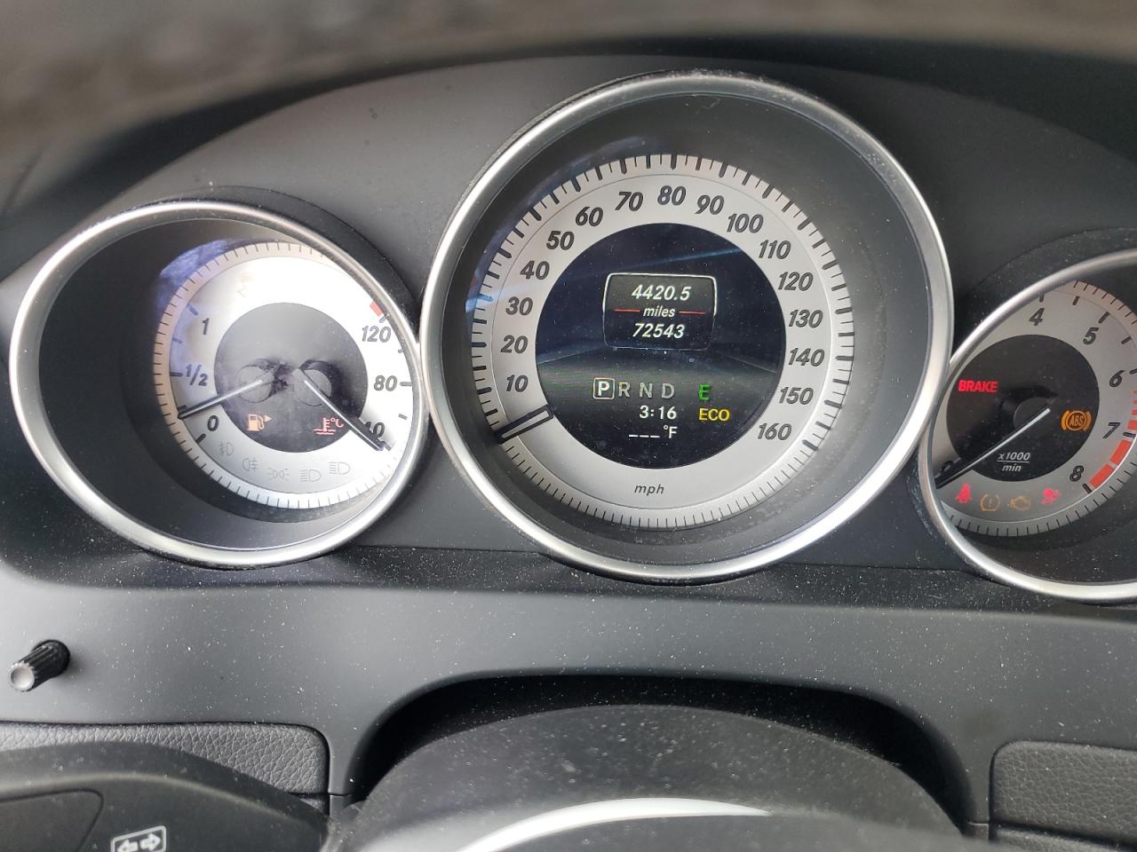 2014 Mercedes-Benz C 300 4Matic VIN: WDDGF8AB6ER303692 Lot: 65293905