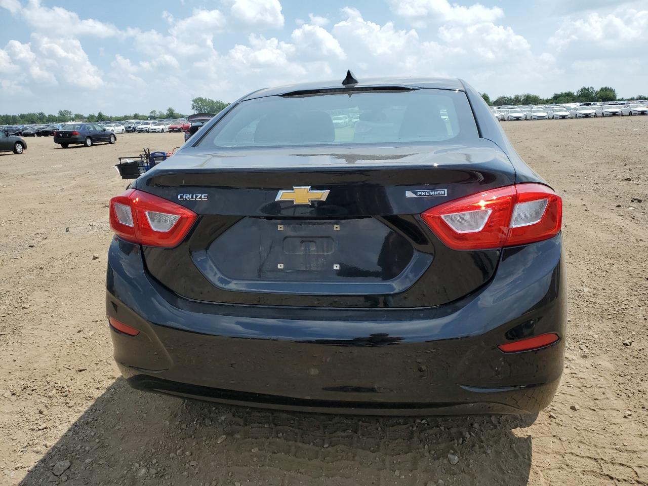2017 Chevrolet Cruze Premier VIN: 1G1BF5SMXH7217748 Lot: 64745575