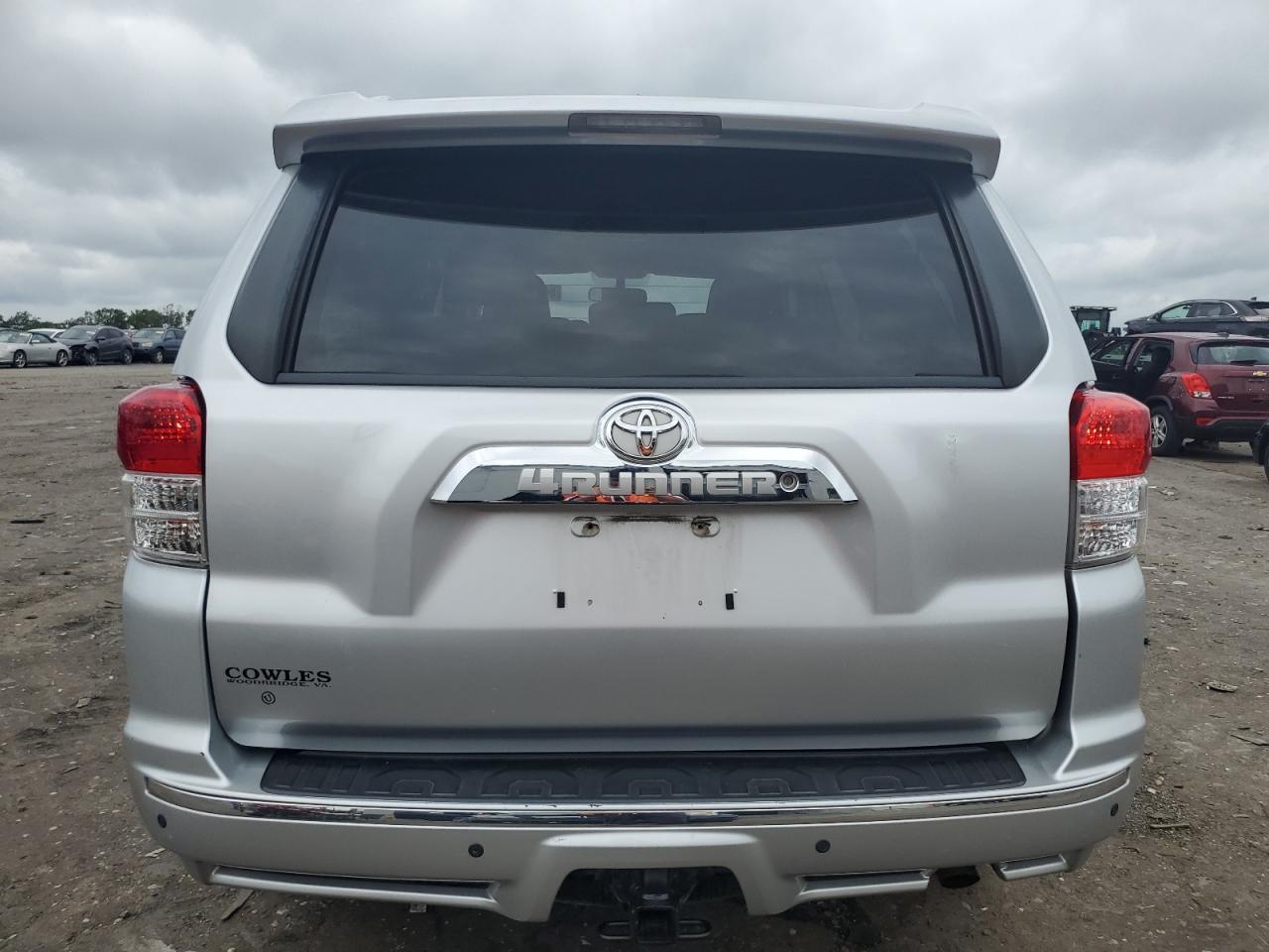 2011 Toyota 4Runner Sr5 VIN: JTEZU5JR6B5030692 Lot: 64393215