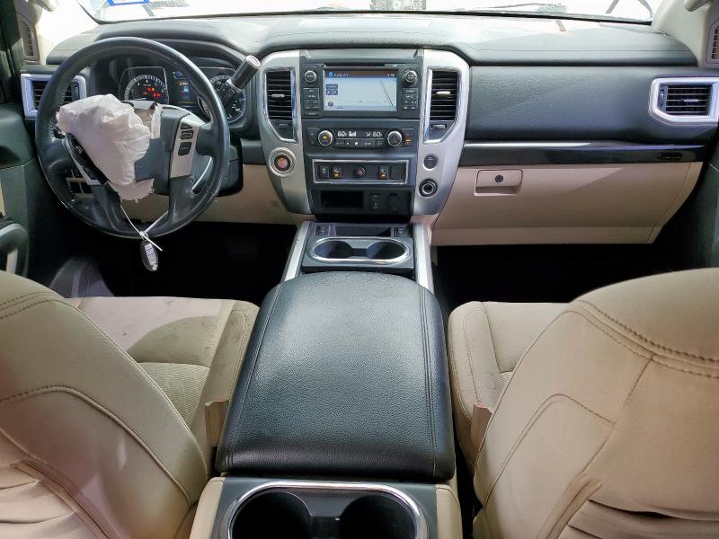  NISSAN TITAN 2017 Gray
