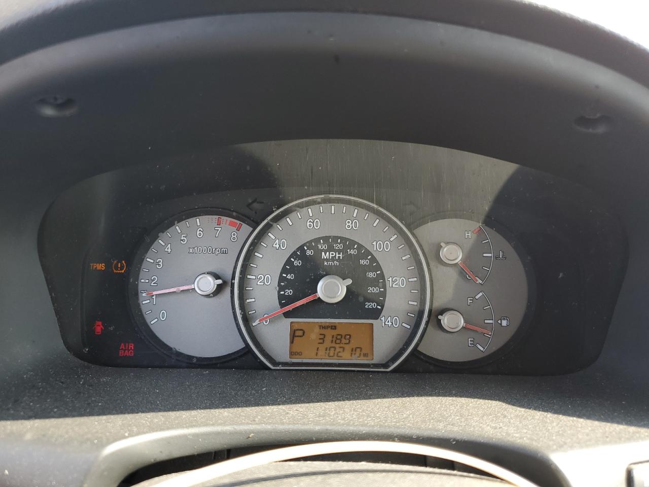 2007 Kia Rondo Base VIN: KNAFG525X77094723 Lot: 64427385