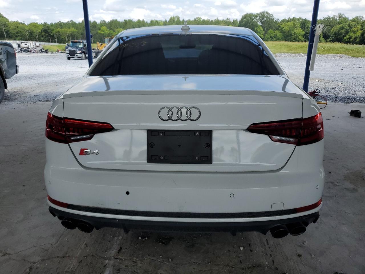 2018 Audi S4 Premium Plus VIN: WAUB4AF49JA076063 Lot: 62645895