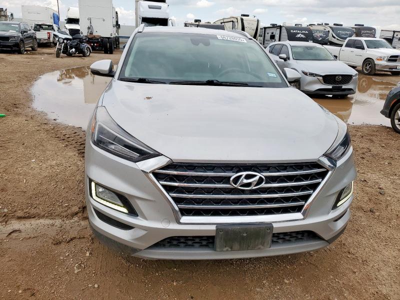  HYUNDAI TUCSON 2021 Серебристый