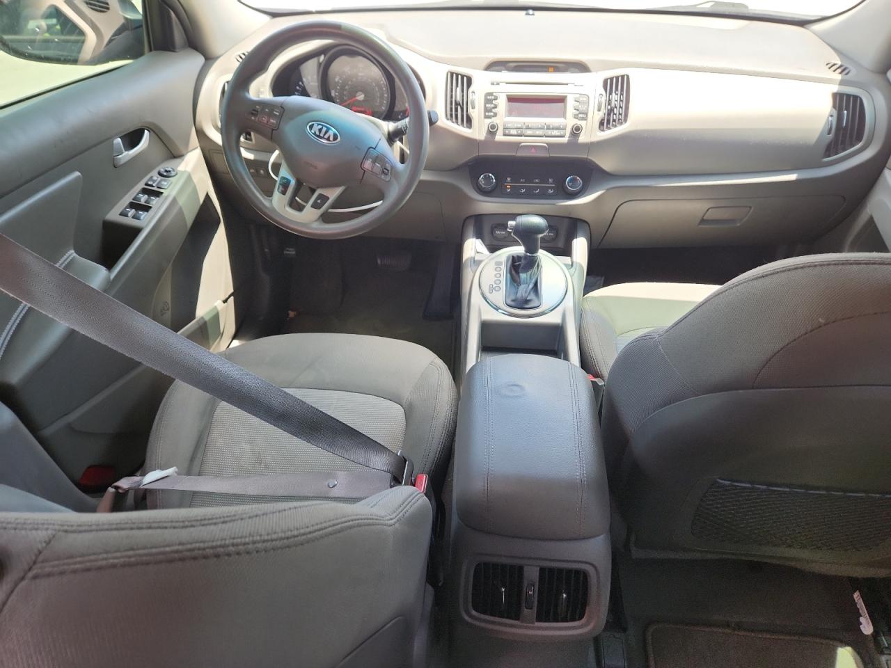 2014 Kia Sportage Base VIN: KNDPB3AC5E7656230 Lot: 64309895