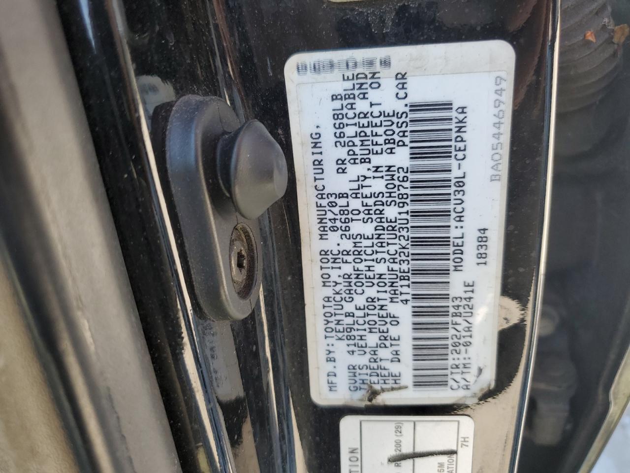 2003 Toyota Camry Le VIN: 4T1BE32K23U198762 Lot: 64477845