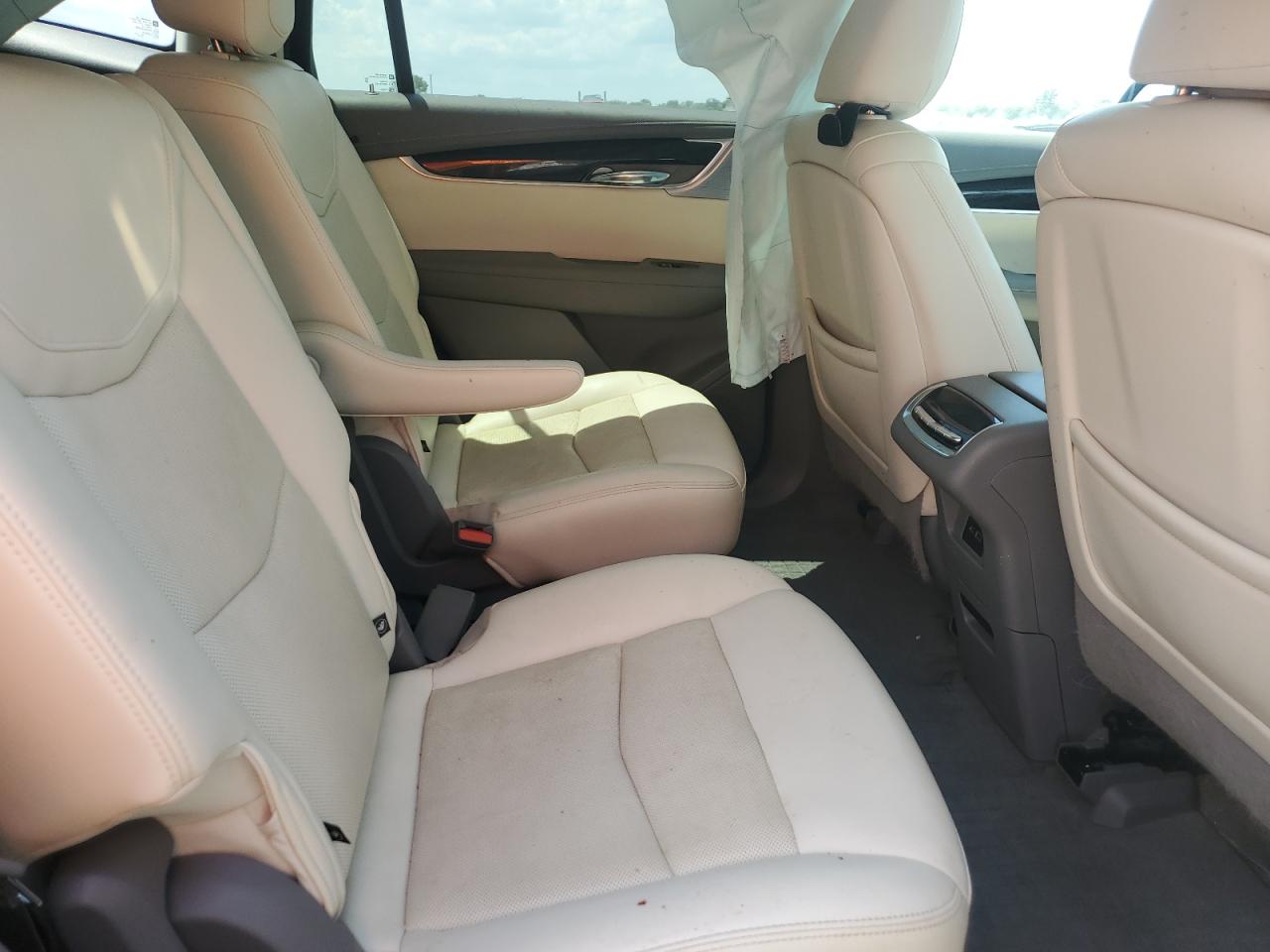 2021 Cadillac Xt6 Premium Luxury VIN: 1GYKPDRS2MZ139820 Lot: 64169645