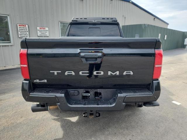  TOYOTA TACOMA 2024 Czarny