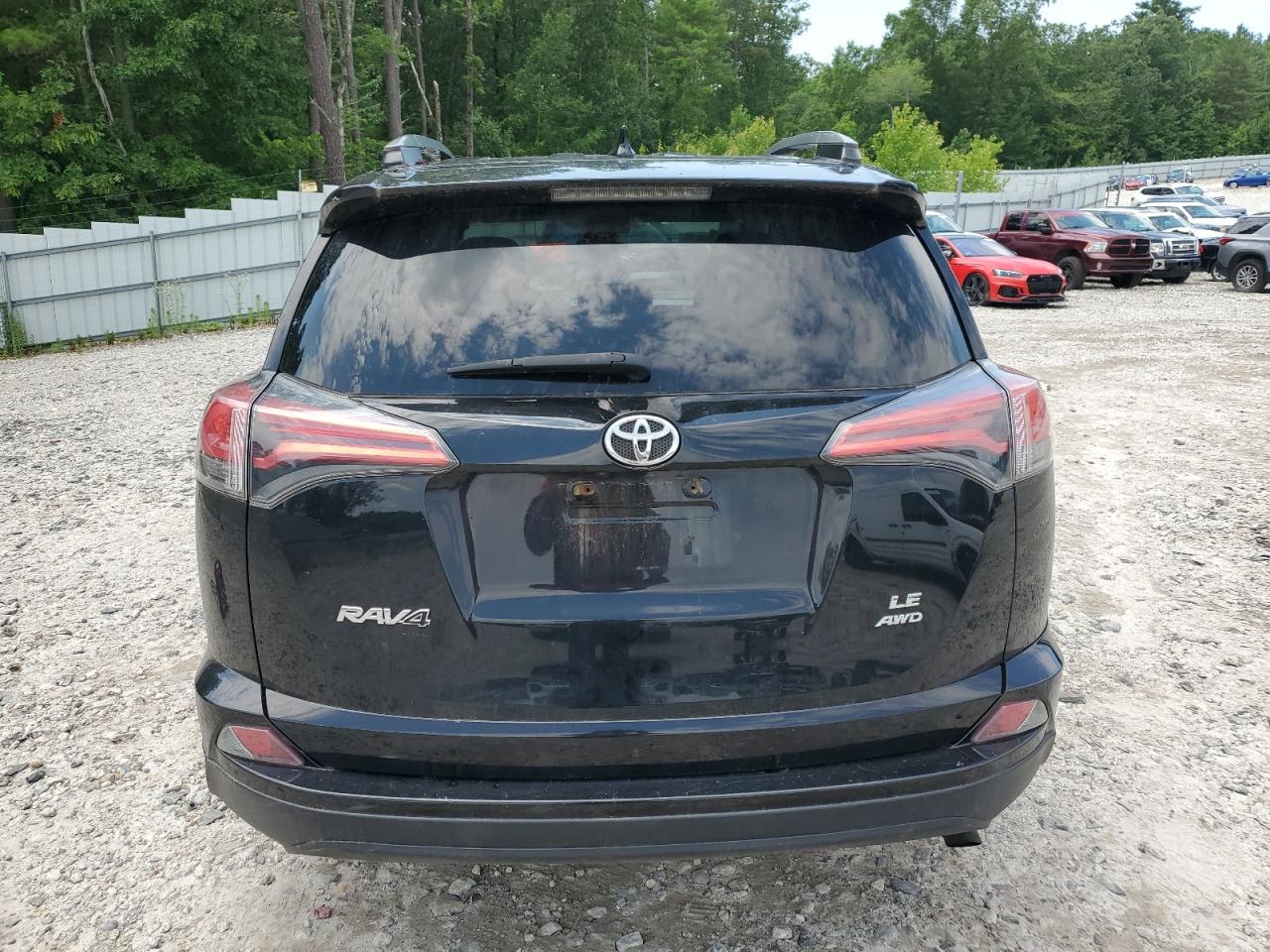 2017 Toyota Rav4 Le VIN: 2T3BFREV4HW584183 Lot: 62849865