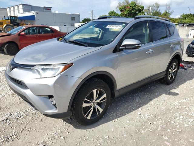  TOYOTA RAV4 2018 Серебристый