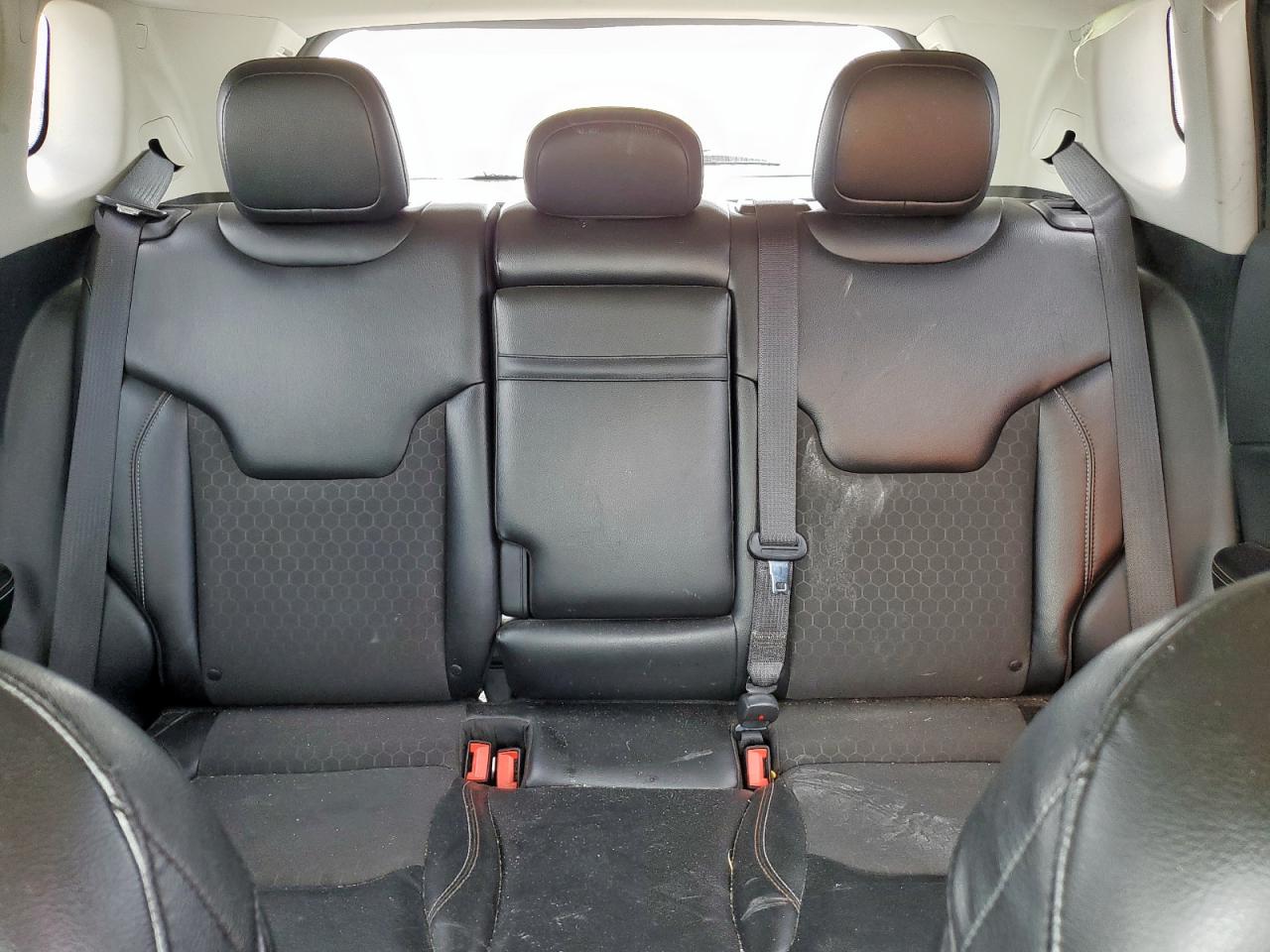 2018 Jeep Compass Latitude VIN: 3C4NJCBB7JT124063 Lot: 64115035