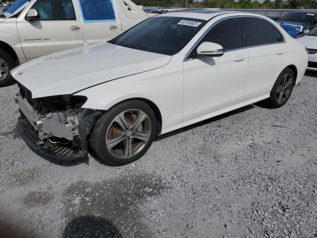 Sedans MERCEDES-BENZ E-CLASS 2017 Biały