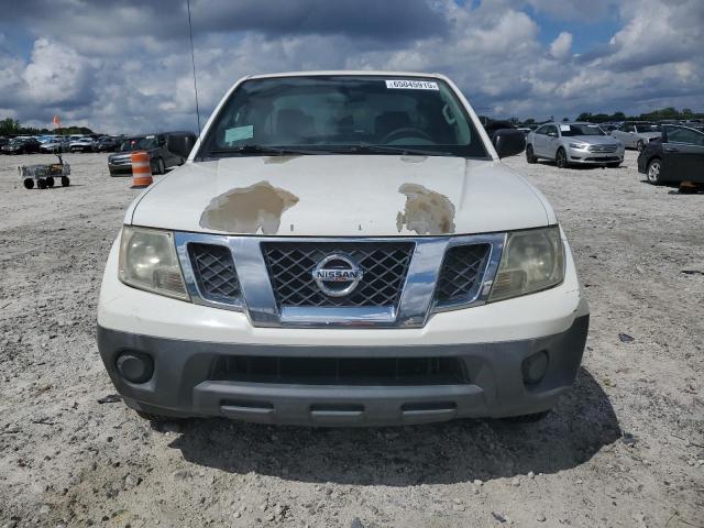 Pickups NISSAN FRONTIER 2015 White
