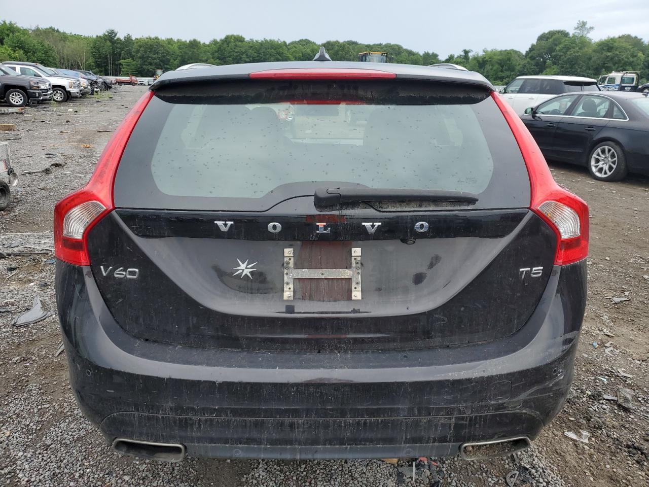 2015 Volvo V60 Platinum VIN: YV140MED5F1205492 Lot: 63046635