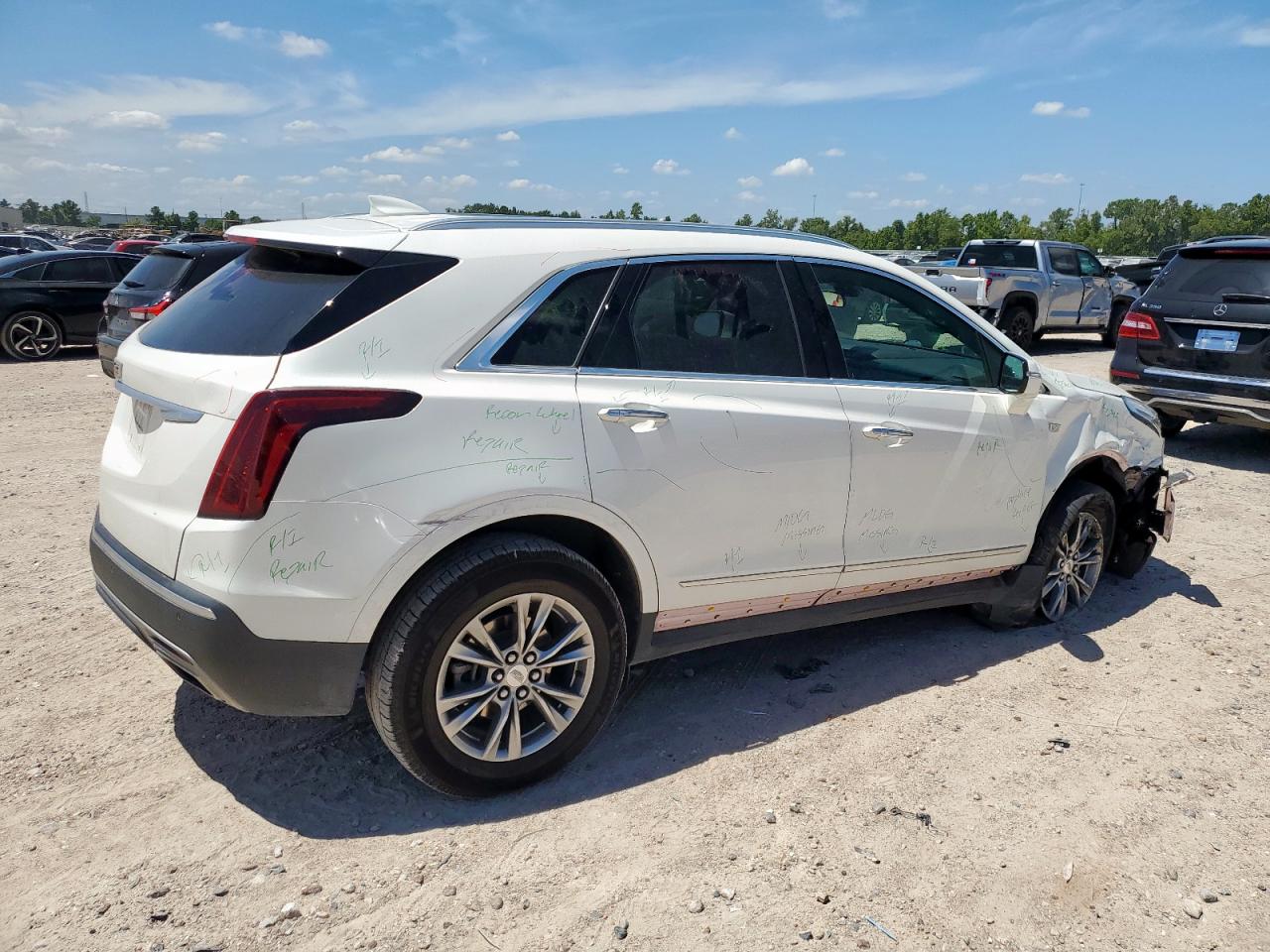 1gykncr49mz154400 1GYKNCR49MZ154400 2021 Cadillac Xt5 Premium Luxury