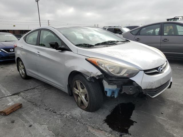  HYUNDAI ELANTRA 2013 Srebrny