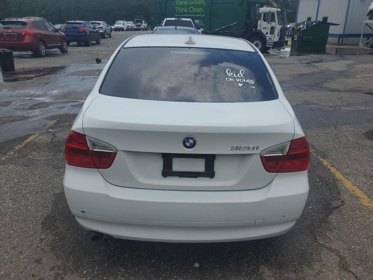 wbava33568kx87870 WBAVA33568KX87870 2008 BMW 328 I