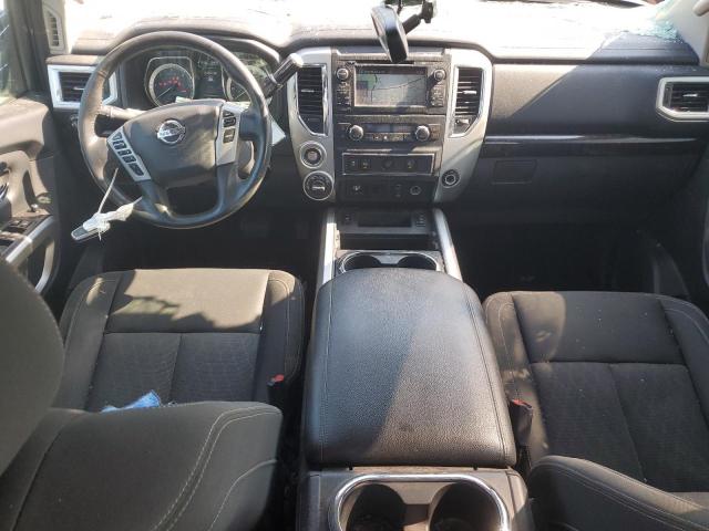  NISSAN TITAN 2017 Black