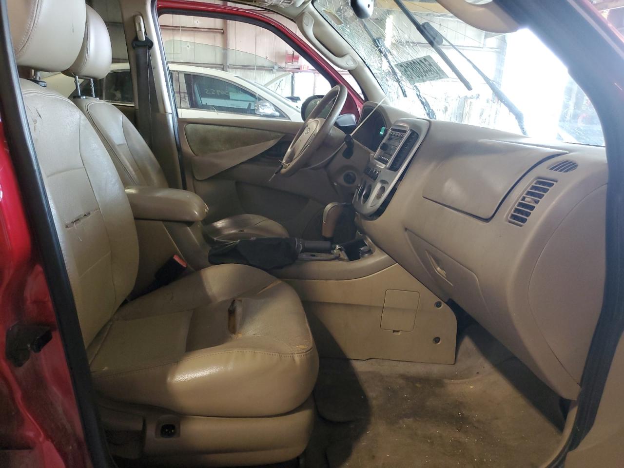 2005 Ford Escape Limited VIN: 1FMCU94175KA14865 Lot: 64430815