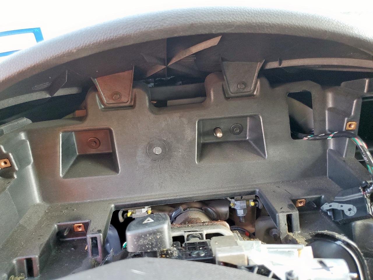 2010 Cadillac Escalade Luxury VIN: 1GYUCBEF7AR200477 Lot: 66367165