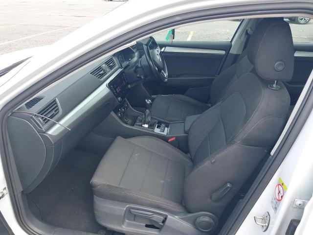 2018 SKODA SUPERB SE