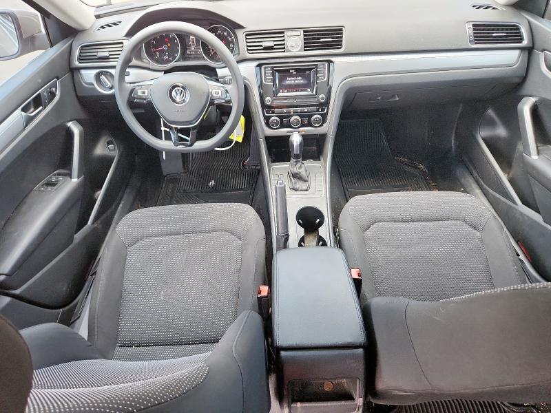  VOLKSWAGEN PASSAT 2016 Złoty