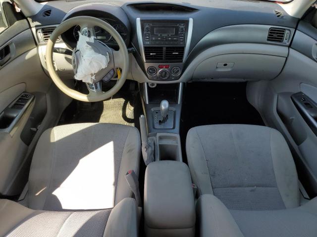  SUBARU FORESTER 2013 Czerwony