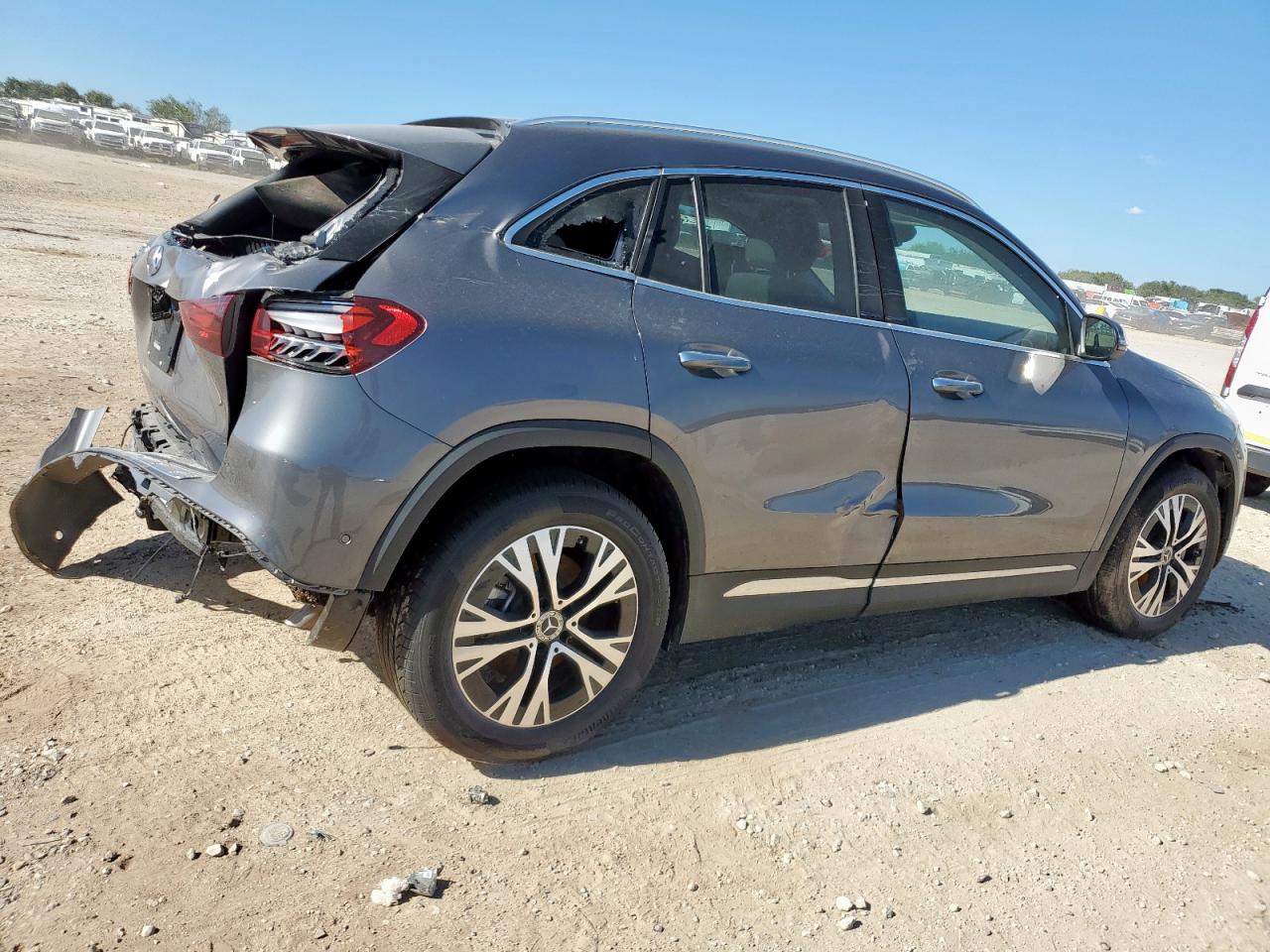 2025 Mercedes-Benz Gla 250 silver null gas W1N4N4GB3SJ694352 photo #4