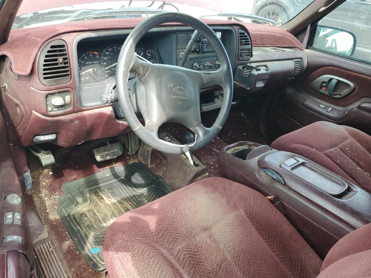 1995 Chevrolet Gmt-400 K2500 VIN: 1GCGK29N1SE109253 Lot: 64374175