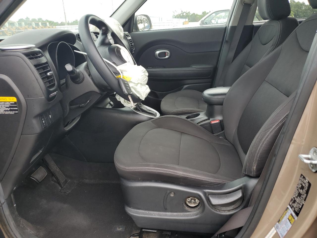 2015 Kia Soul VIN: KNDJN2A24F7170105 Lot: 65507565