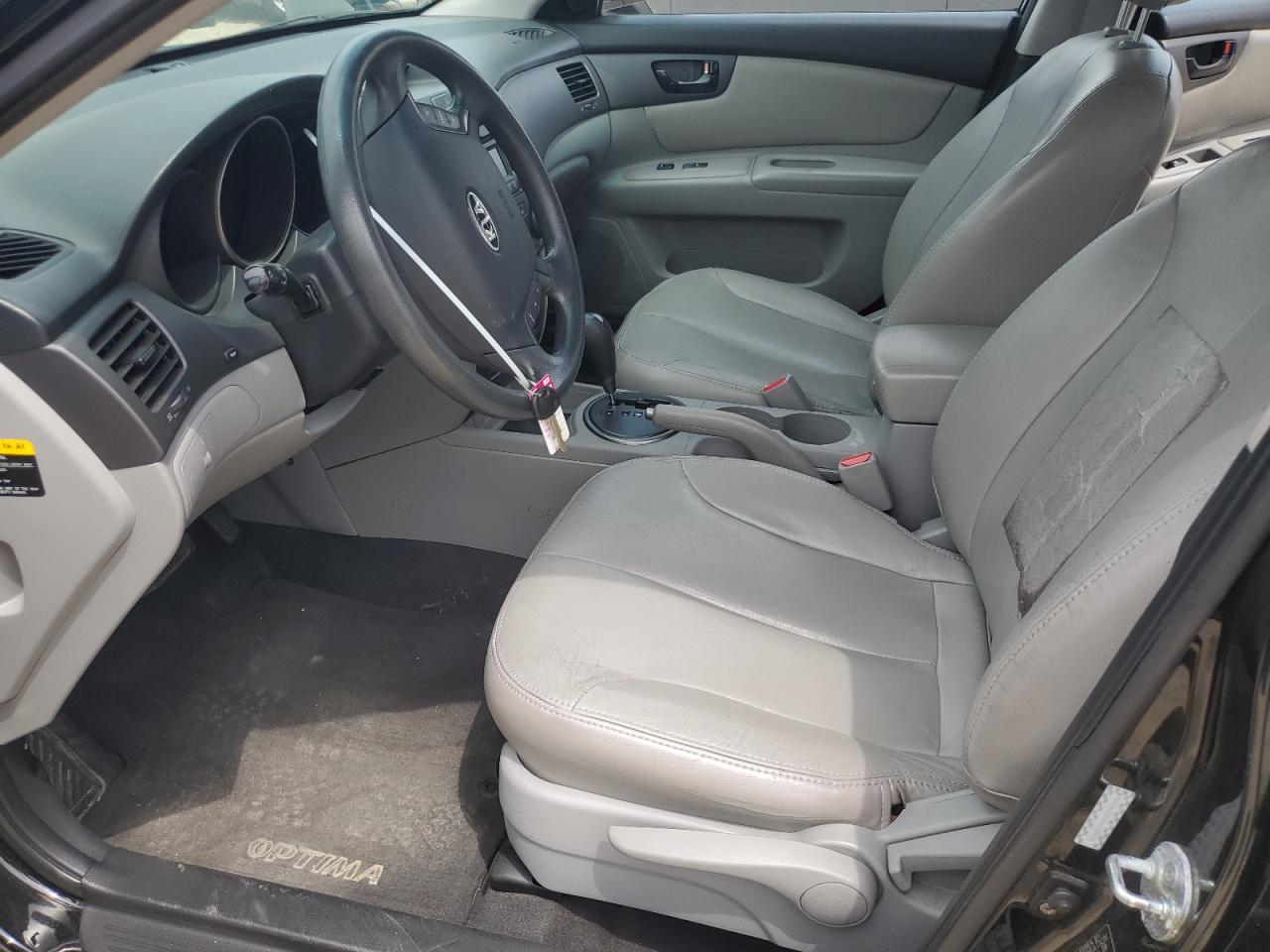 2009 Kia Optima Lx VIN: KNAGE228195320813 Lot: 65007635