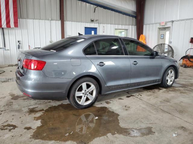 Sedans VOLKSWAGEN JETTA 2013 Gray