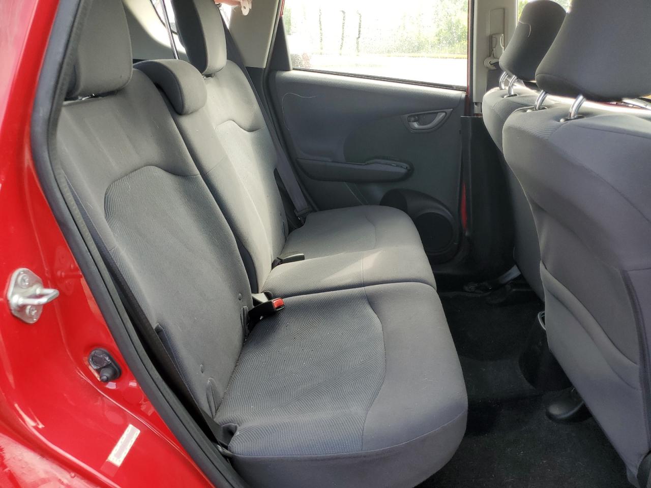 2013 Honda Fit VIN: JHMGE8H36DC061305 Lot: 63577745