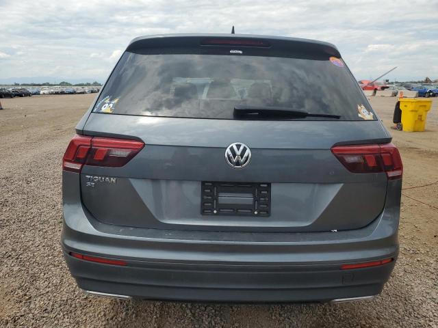  VOLKSWAGEN TIGUAN 2019 Серый
