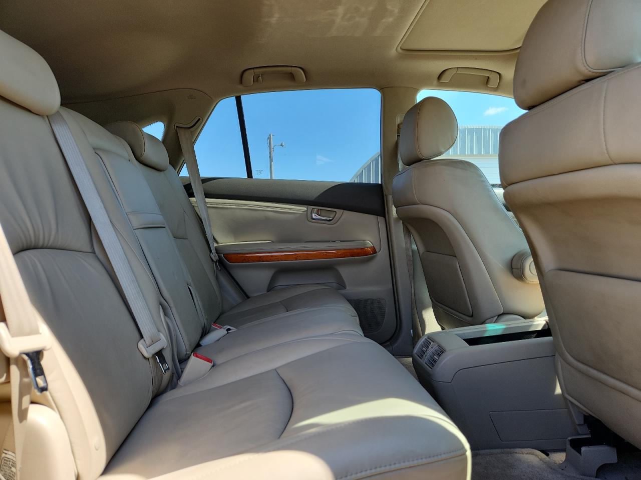 2007 Lexus Rx 350 VIN: 2T2HK31U47C001535 Lot: 63111795