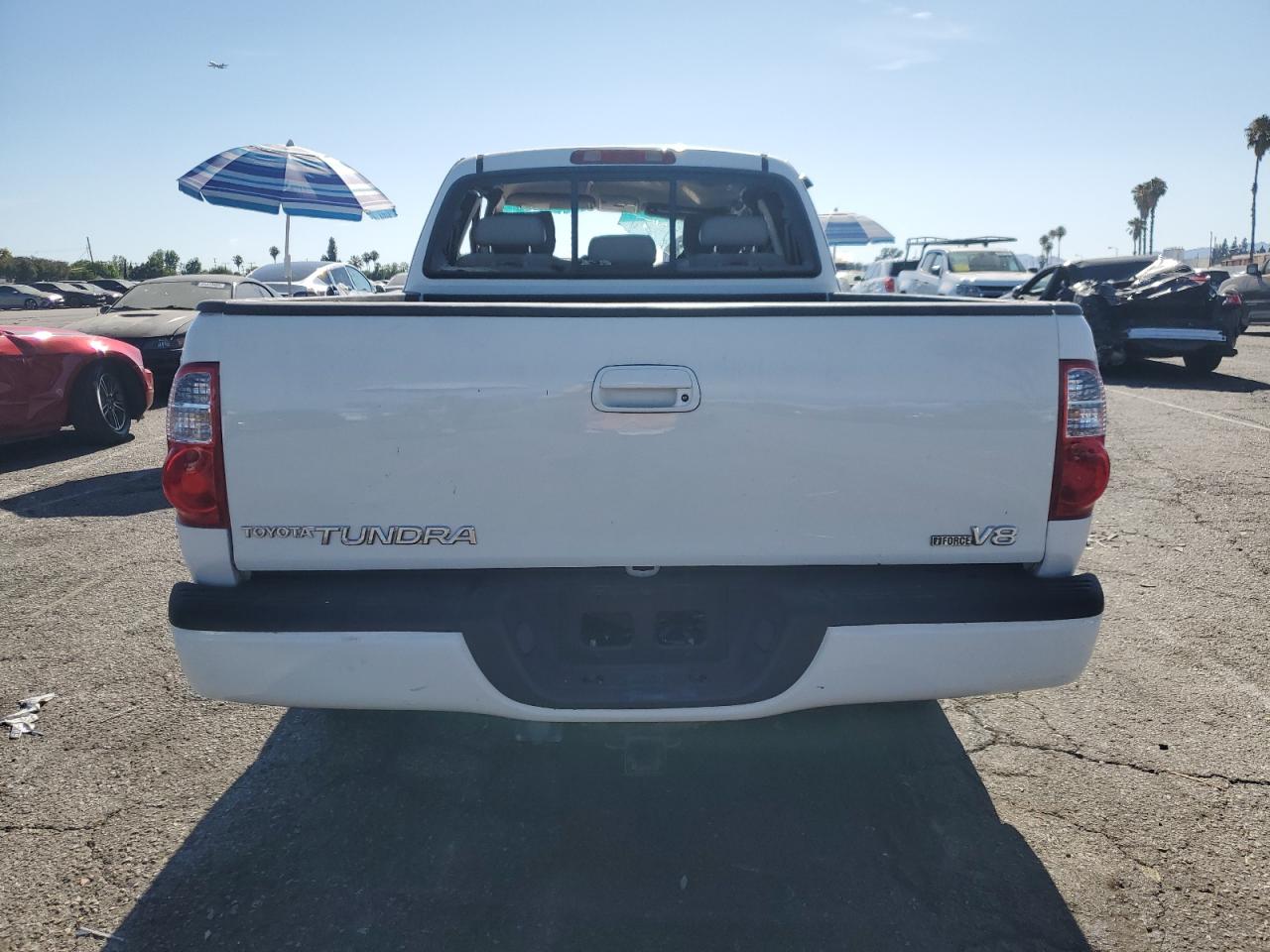 2005 Toyota Tundra Access Cab Limited VIN: 5TBRT38115S470581 Lot: 64318545