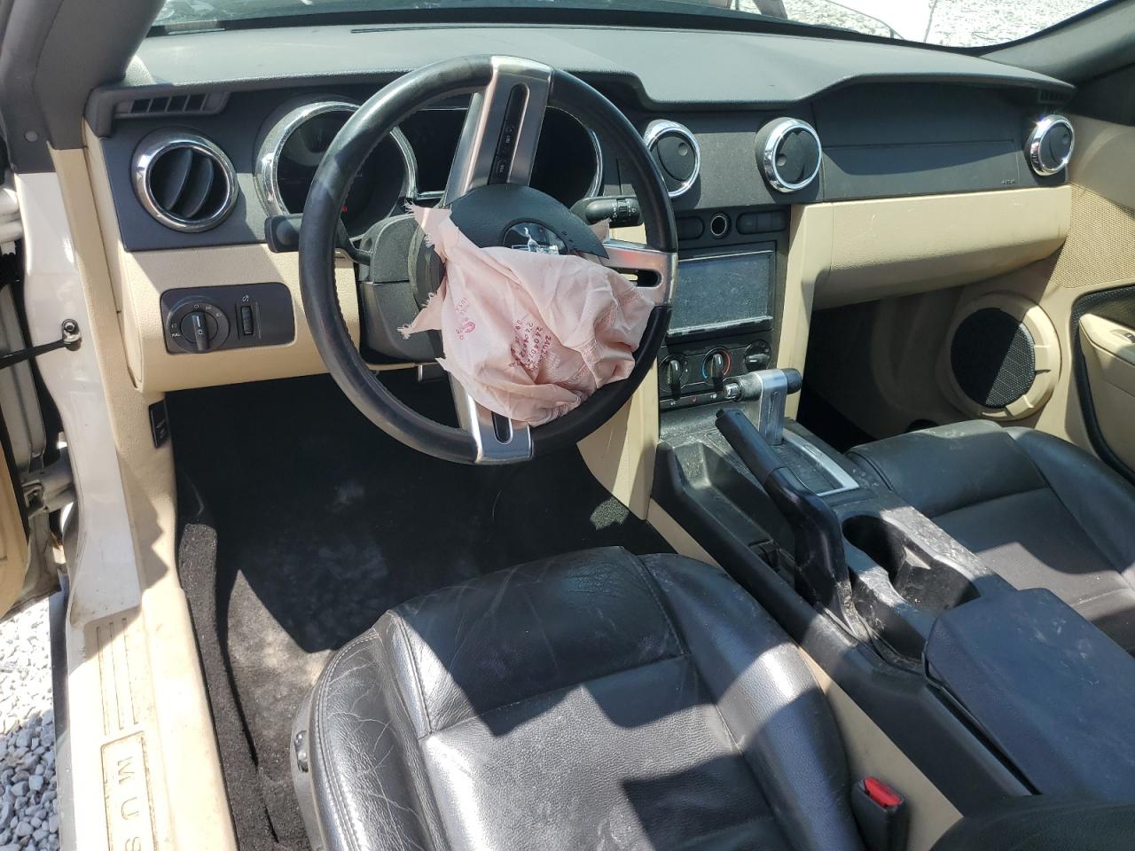 2007 Ford Mustang VIN: 1ZVHT84N075362015 Lot: 63620325