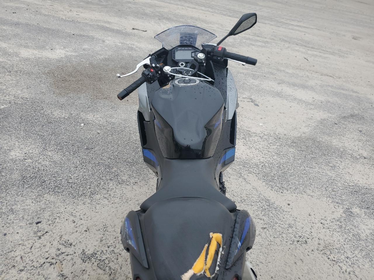 2025 Kawasaki Ex500 VIN: ML5EXGG13SDA61327 Lot: 64352855