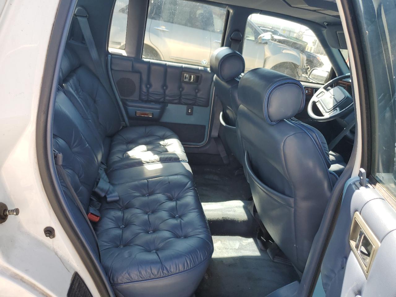1994 Chrysler Lebaron Landau A-Body VIN: 3C3AA5636RT288529 Lot: 63453985