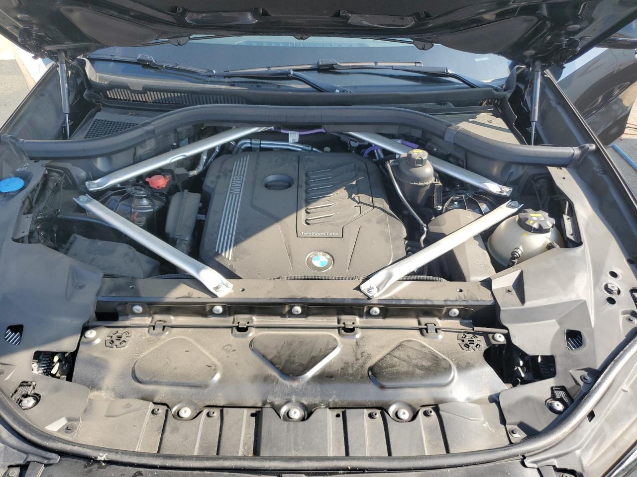 2022 BMW X6 xDrive40I VIN: 5UXCY6C05N9N31877 Lot: 65156175