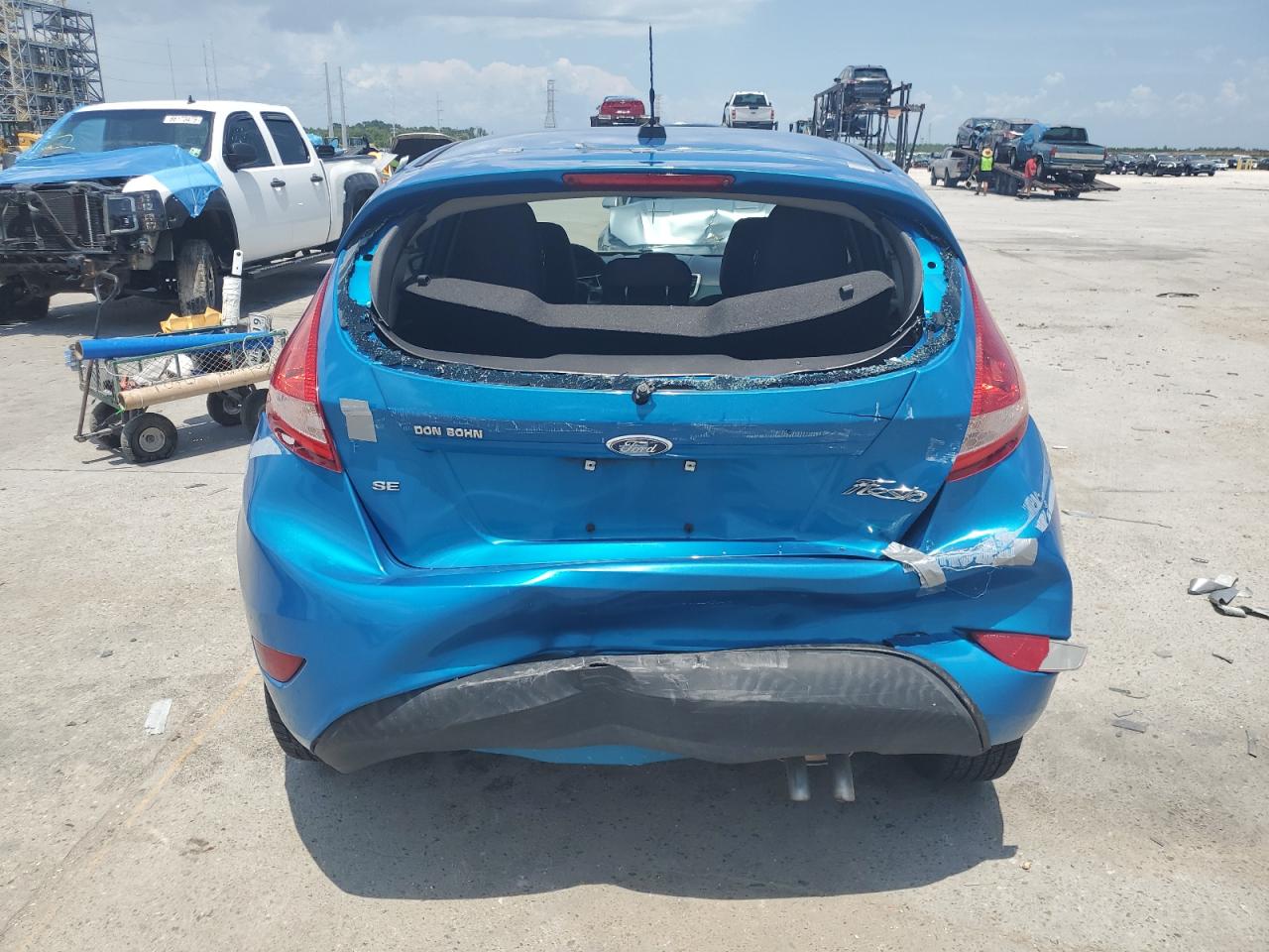 3FADP4EJ7DM113684 2013 Ford Fiesta Se