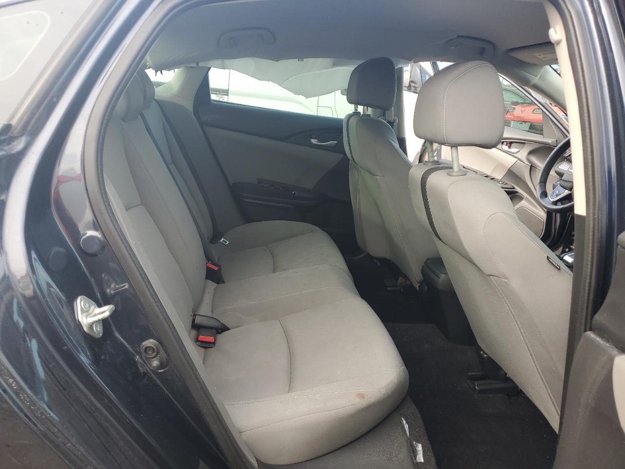 2018 Honda Civic Lx VIN: 19XFC2F58JE013765 Lot: 66997595