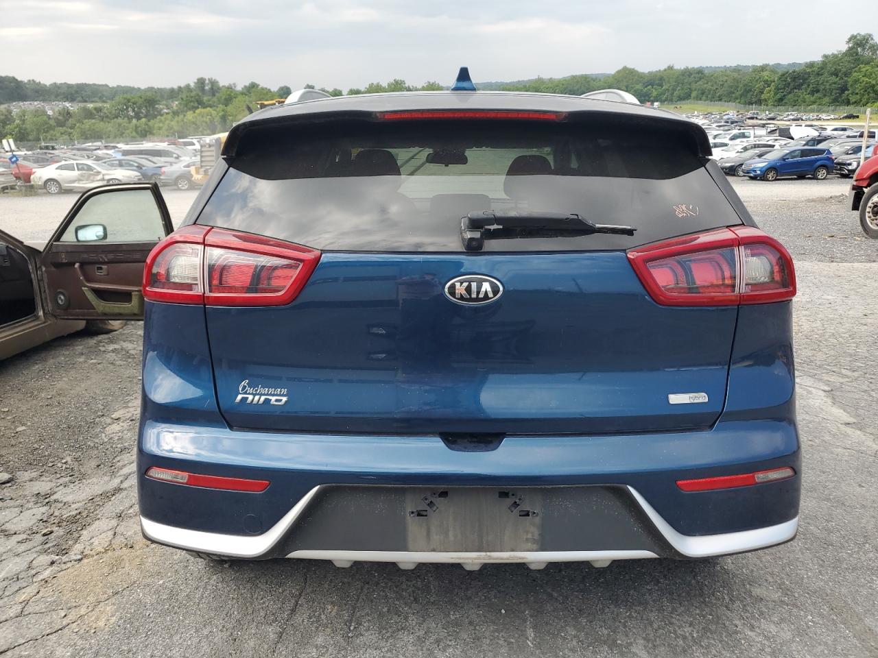 kndcb3lc2k5255415 KNDCB3LC2K5255415 2019 Kia Niro Fe